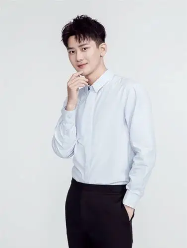 你的校草男神已上线!高情商少年熊梓淇,今日份帅气为您献上