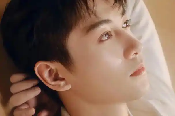 "看狗都深情"的4位男演员,眼神自带苏感,真的太勾魂了