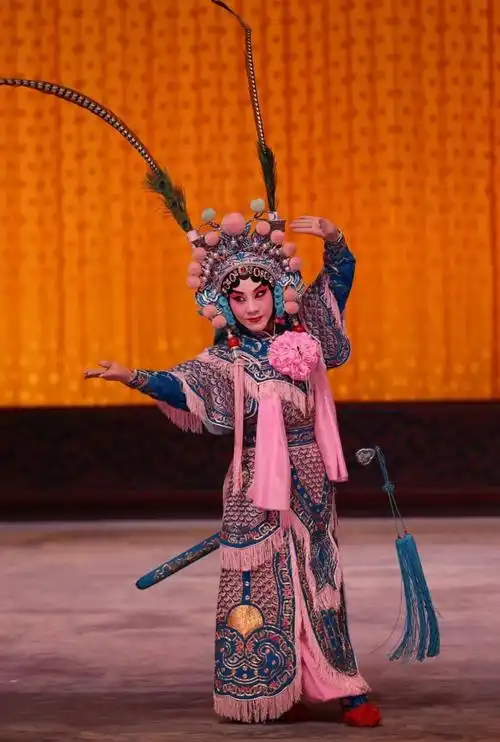 2020.10.12《最美文化人》本期嘉宾 —— 武旦名家 闫巍