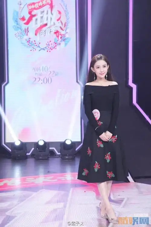 孟子义一年级写真