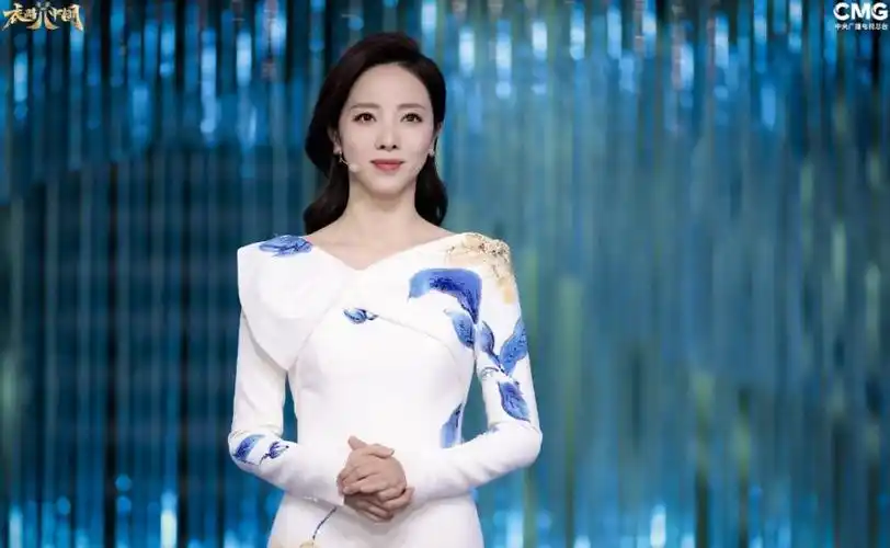 惊为天人的李思思究竟有多优秀?_腾讯新闻