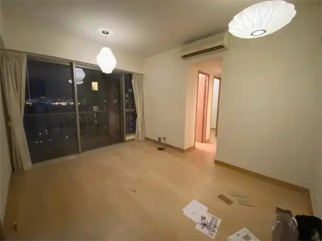 香港小老板买下31楼52㎡住宅,视野绝佳,小房子越住越舒心