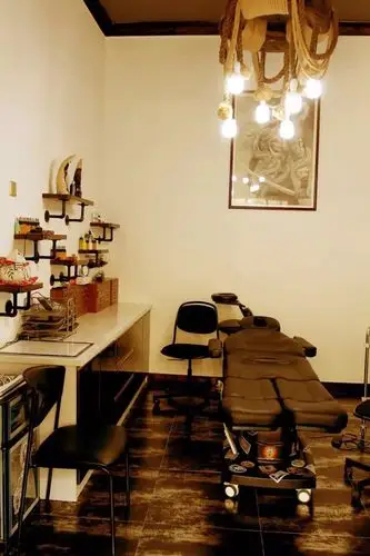 至尊堂李磊纹身工作室