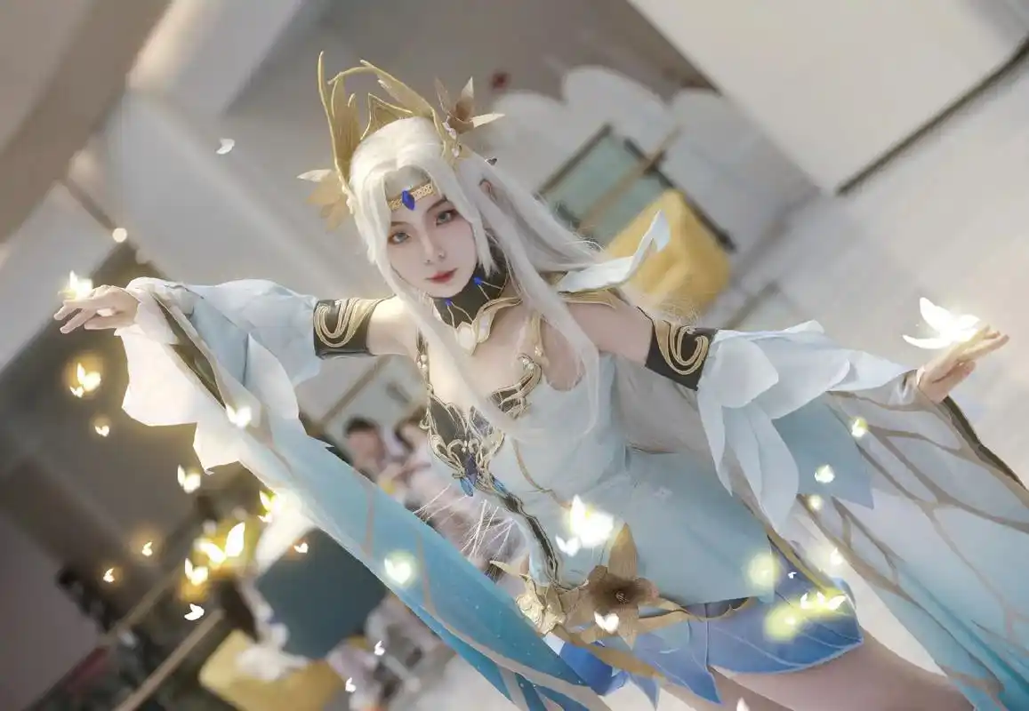 29兰州bo2漫展场照 有遇到我嘛#王者荣耀cos #仲夏夜之梦 #貂蝉 #场照