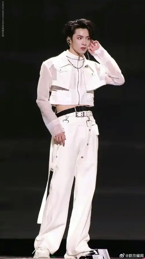 刘耀文##青年演员刘耀文