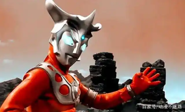 草根的逆袭雷欧奥特曼,一部从弱到强的奋斗史