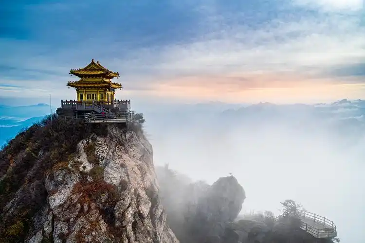 仙风道骨老君山