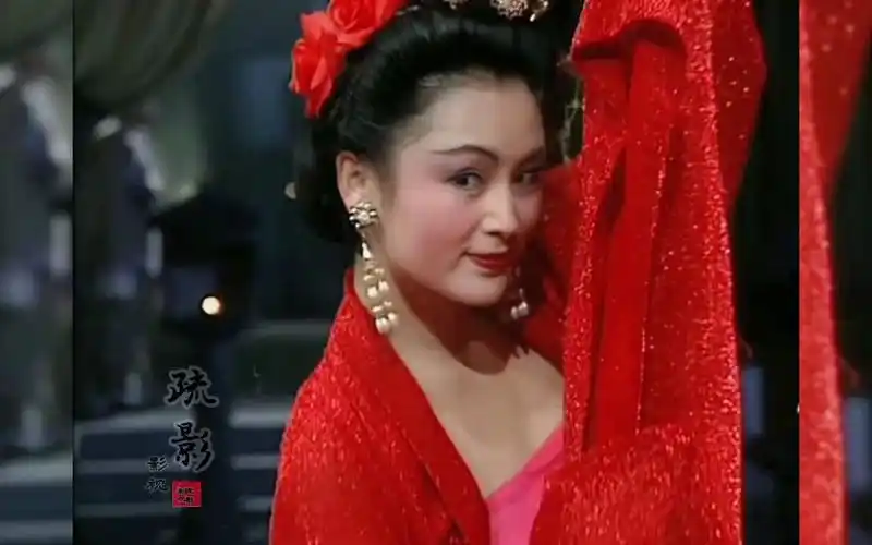 最美貂蝉陈红,一颦一笑皆是风情,这才是三国第一美人#古装女神 #古风