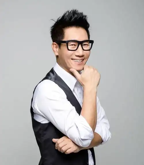 池石镇:与fnc娱乐签约,因为至亲刘在石?