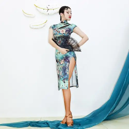 w165服装舞蹈古风拉丁舞现代舞演出服旗袍裙