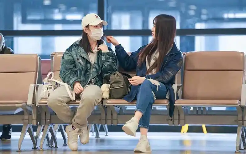 李宇琪莫寒莫毛毛毛兔有点甜