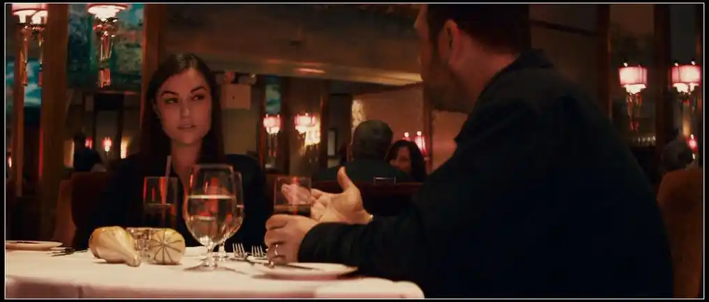 p>《应召女友》是史蒂文·索德伯格执导,萨莎·格雷,chris santos等