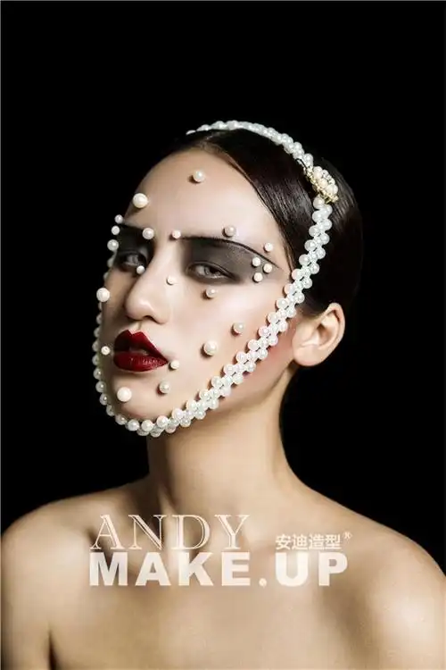珍珠创意妆容