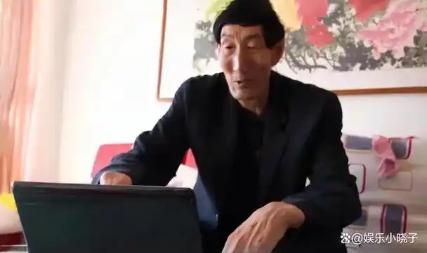 回顾中国第一巨人鲍喜顺不听医生劝告执意生娃儿子今身高多少