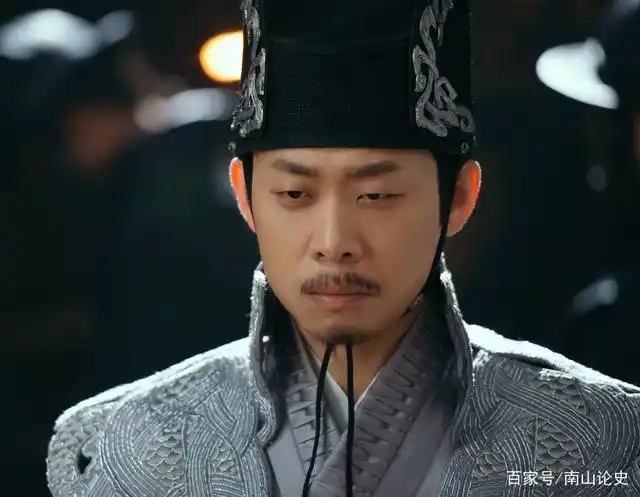 冠绝历代的明朝军服,究竟有多威武霸气?每款造型都帅出天际