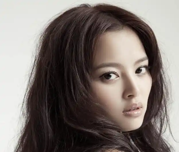 金玉妍的扮演者是谁?她还演过哪些电视剧?