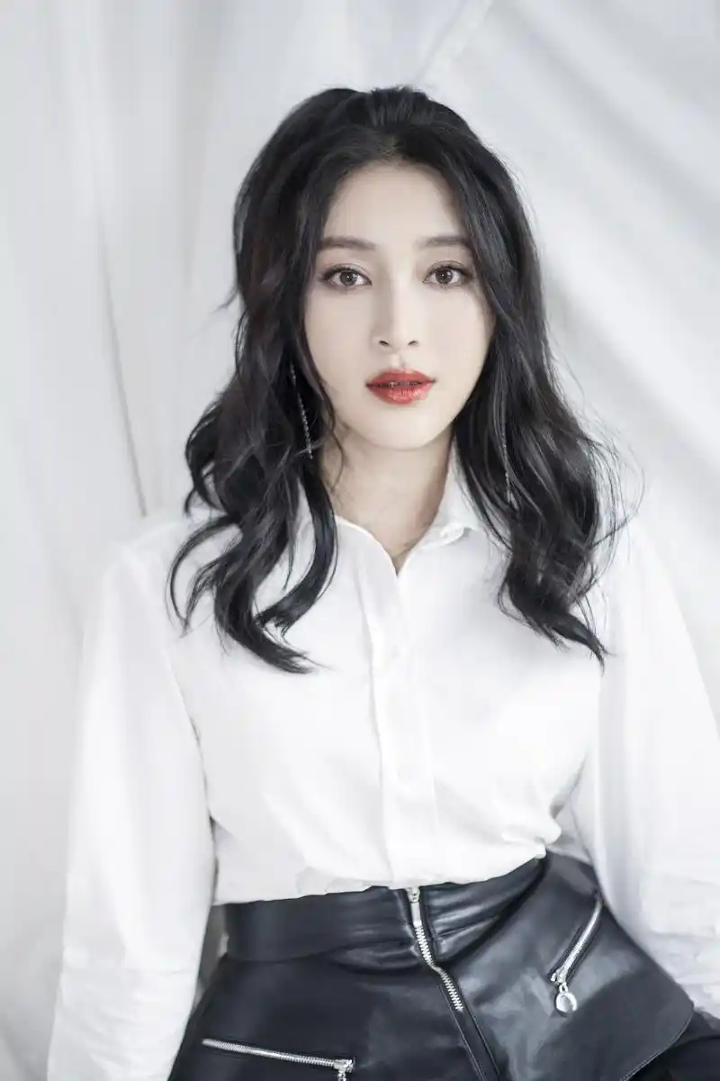 值惊人,感染力爆表 感谢各方对院线电影的支持,敬请期待霸王花王警官