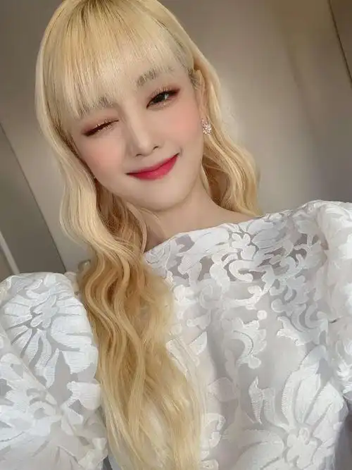 (g)i-dle minnie