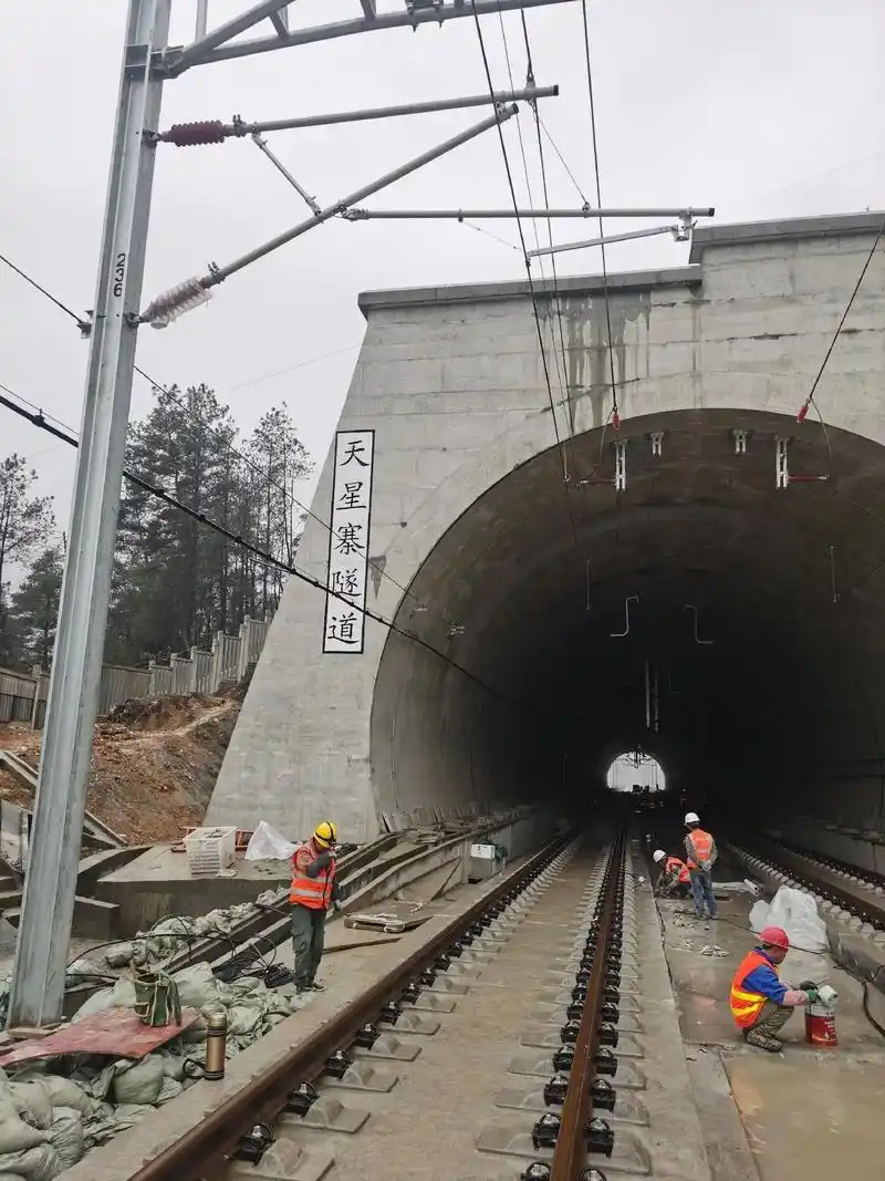 隧道洞门名牌刻字,铁路洞门刻字,高铁隧道洞门刻字,隧道洞门装 - 抖音