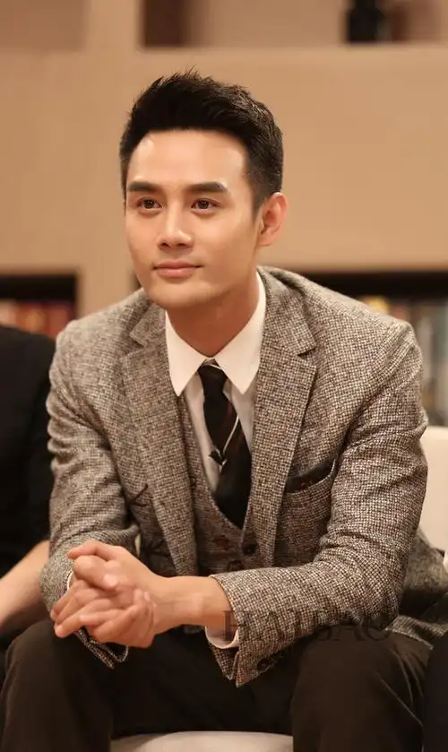 李易峰王凯男神们的大眼睛藏不住