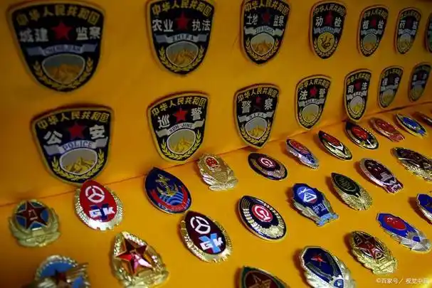 军胸牌,应该怎么看?