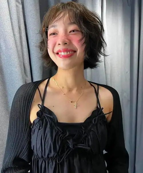 短发烫全头,吃穿不用愁!