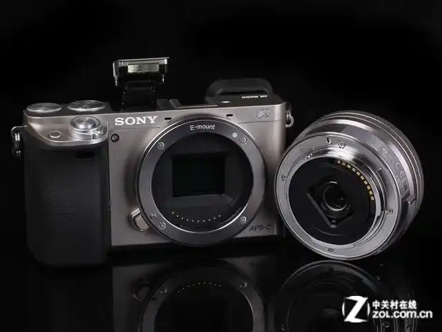 索尼 a6000银色 外观图