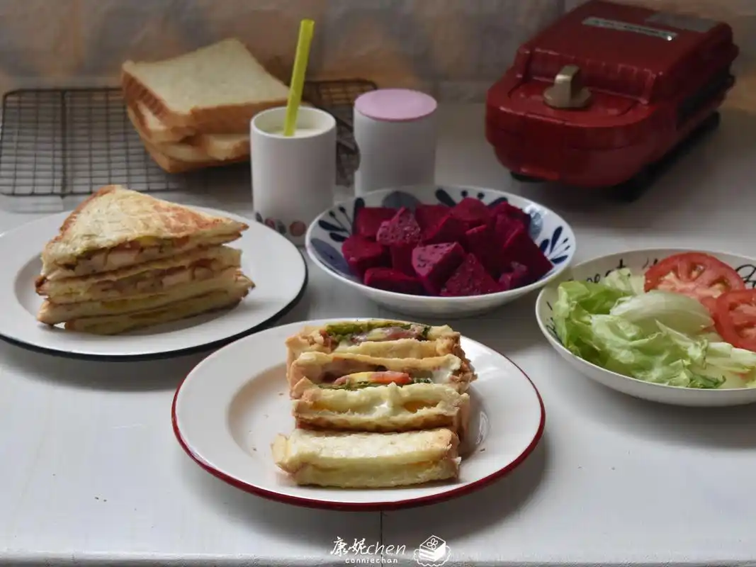 我家工作日早餐,好吃营养花样多,晒图都说这样的早餐起床有动力