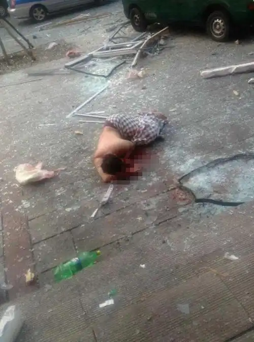 佳木斯一民宅发生燃气爆炸 有人员受伤