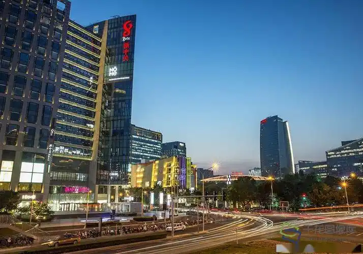 2020年6月7日,北京海淀中关村新中关购物中心外景. 张妙茵摄 千龙网发