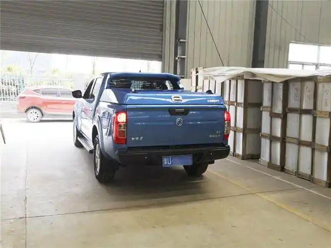 郑州日产锐骐6皮卡后箱盖改装