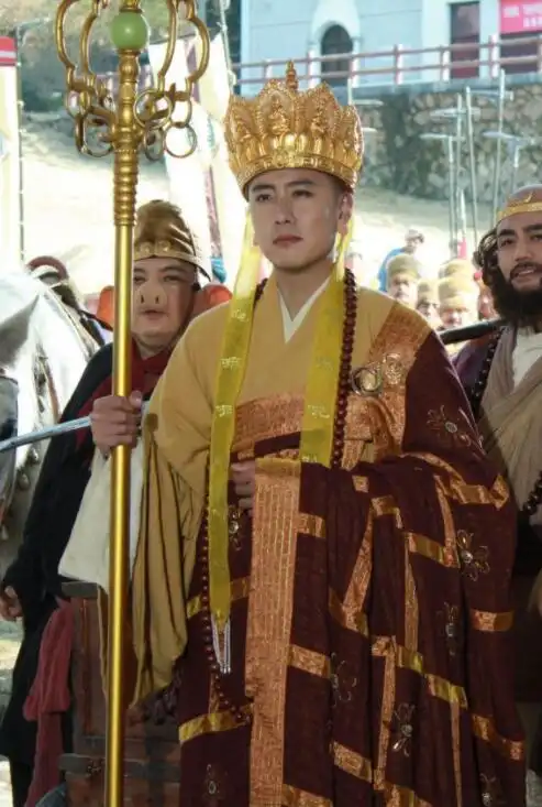 陈司翰饰演唐 僧 一个执着于和谐永恒的使者唐朝第一高僧,西行取经时