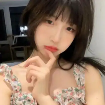 女生真实自拍头像