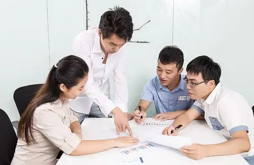 员工风采-青岛科海电器有限公司