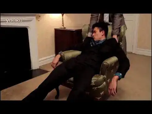 白富美邂逅帅哥被杀还被拍了不雅照没想到一把米却出卖了凶手