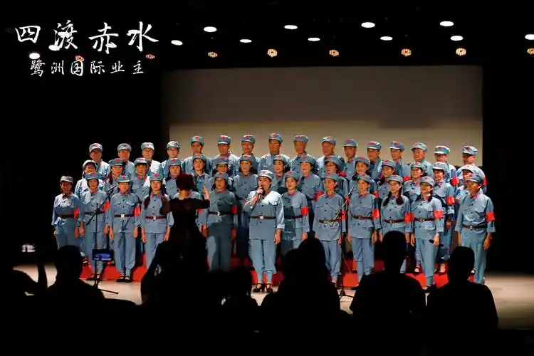 青春不老 同享芳华 建发房产钻石会(成都)《芳华》文艺晚会圆满结束