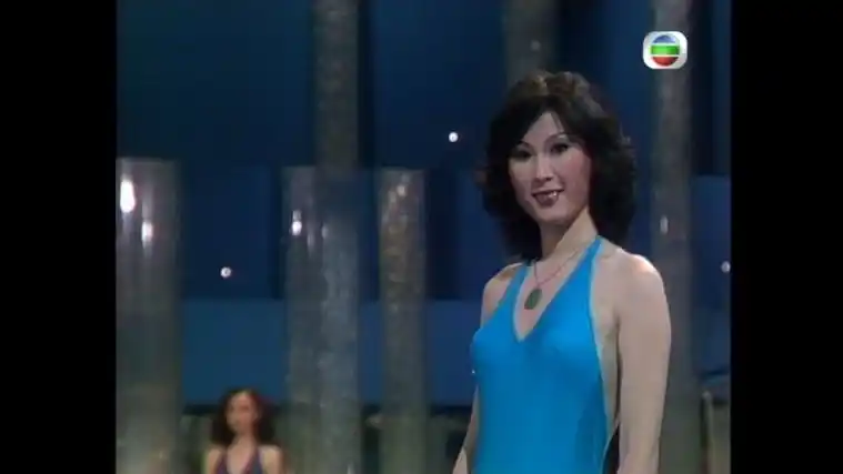 由平脚泳装变时尚款 - 星岛环球网