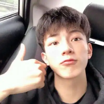 男生霸气超拽高冷头像 2021男生真人头像