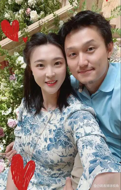 相爱五年!惠若琪晒合照,依然年轻漂亮,与丈夫甜蜜相拥