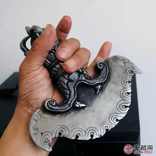 西藏密宗法器寒铁钺刀(无刃钝器