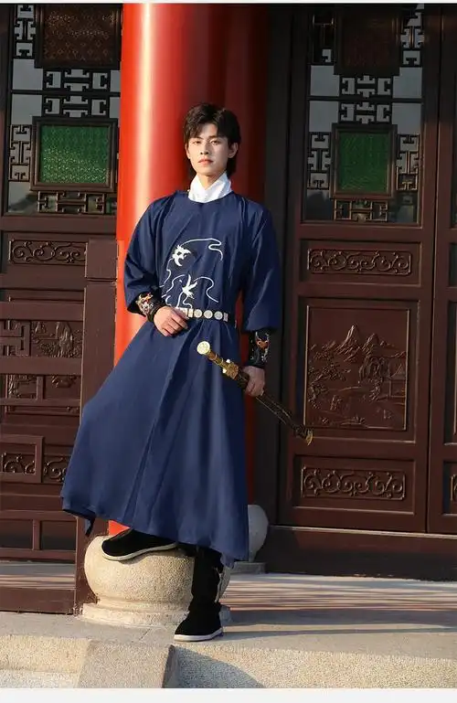 汉服明制明朝锦衣卫飞鱼服重工刺绣红色龙纹长袖圆领袍明制男生汉服