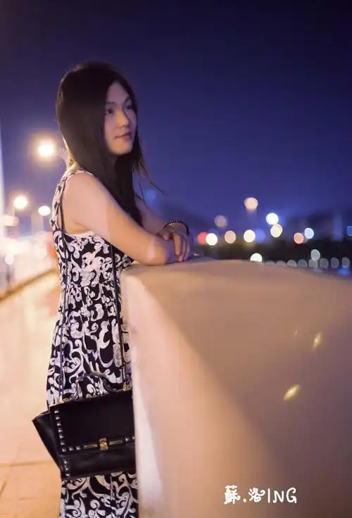 夜景.一个人的城市