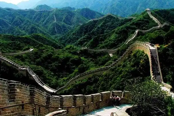 中国最值得去的十大著名旅游景点