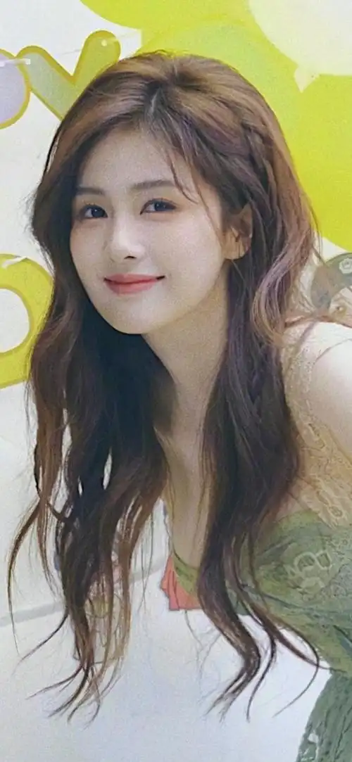 美女白鹿壁纸九宫格