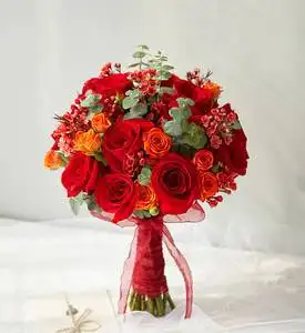 新娘手捧花武汉鲜花同城速递结婚证婚纱照婚礼红色多头玫瑰洋桔梗