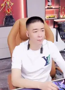 不待杭州了,刘一手发圈回家