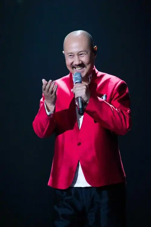 腾格尔《歌手2》高清图片