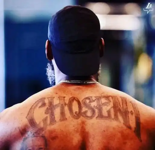 湖人坏消息第二人退出比赛老詹晒纹身鼓励队友杜德利谈魔兽