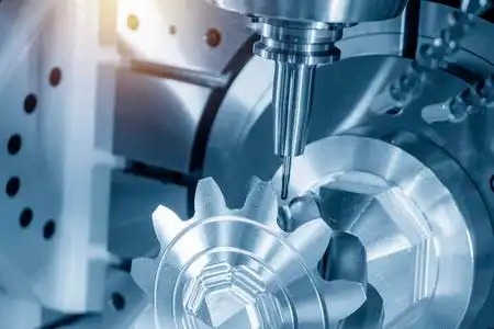 切削金属齿轮零件的五轴数控铣床 照片