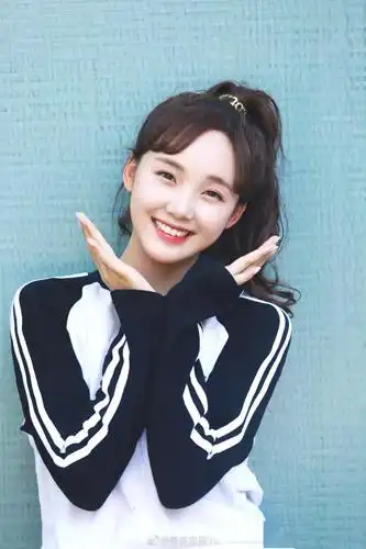 吕小雨挑战会上瘾